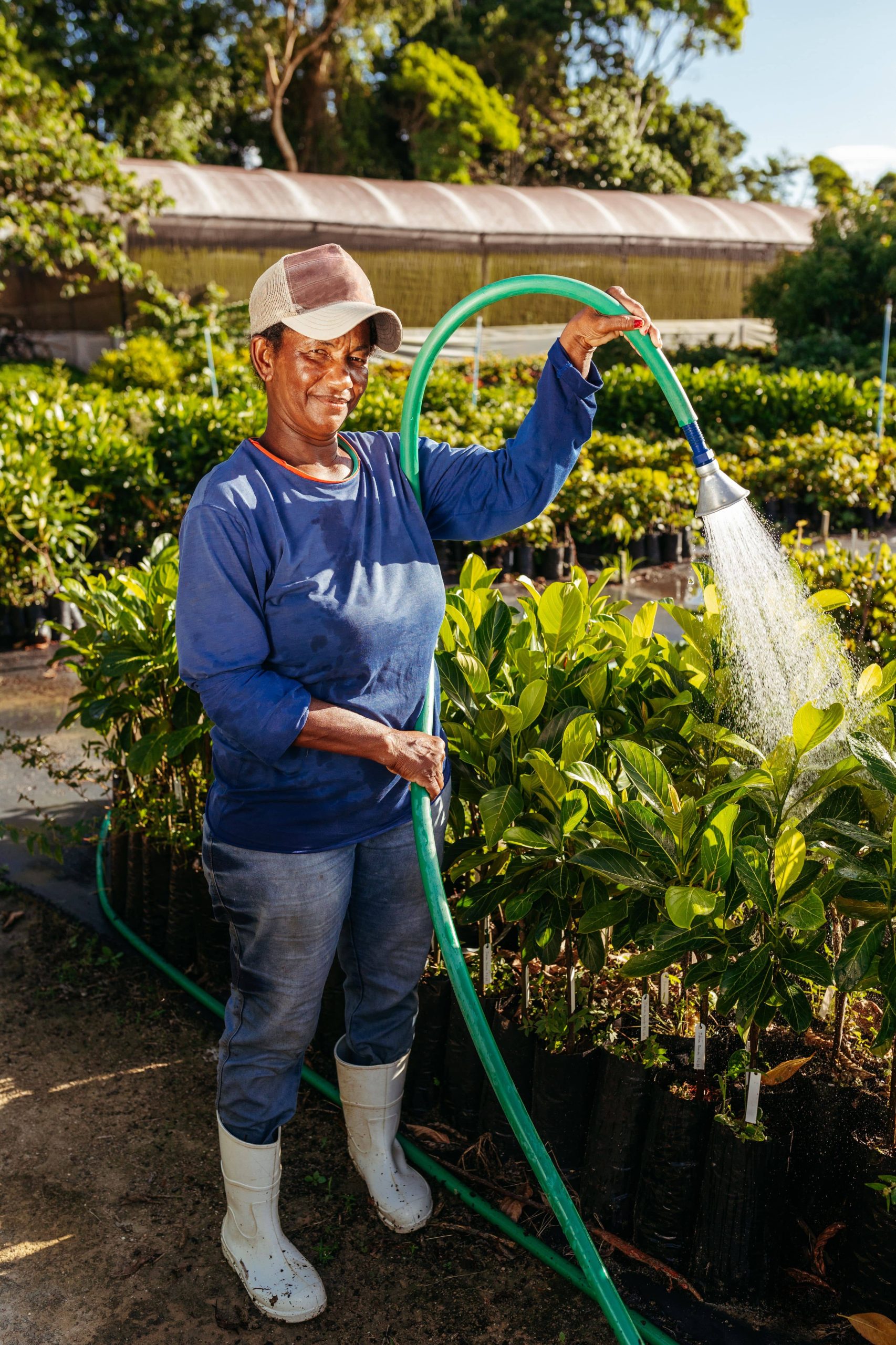 Das Mulchen Ihrer Gartenbeete: Ein Leitfaden für verbesserte Pflanzengesundheit und Bodenqualität